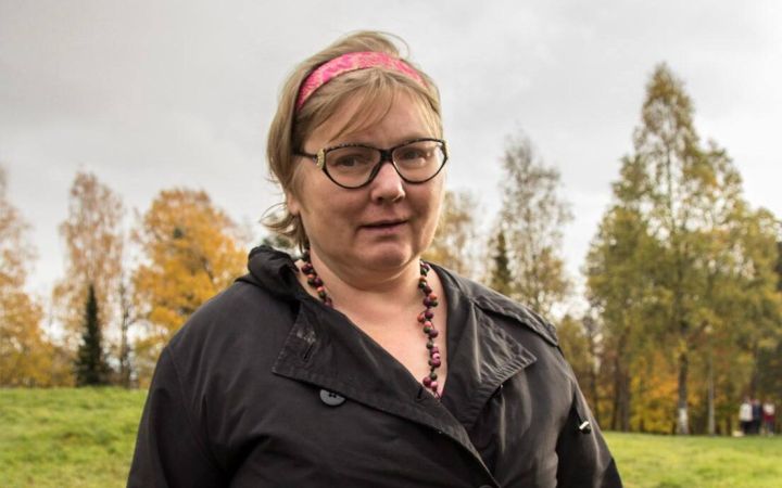 Ihmisiä Lähteellä Katriina, Lapinlahden alueen asukas, Alvila- koti