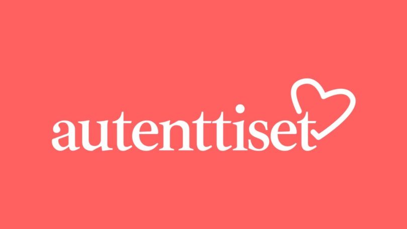 Valkoisella sana "Autenttiset" ja sydän, punaisella pohjalla.