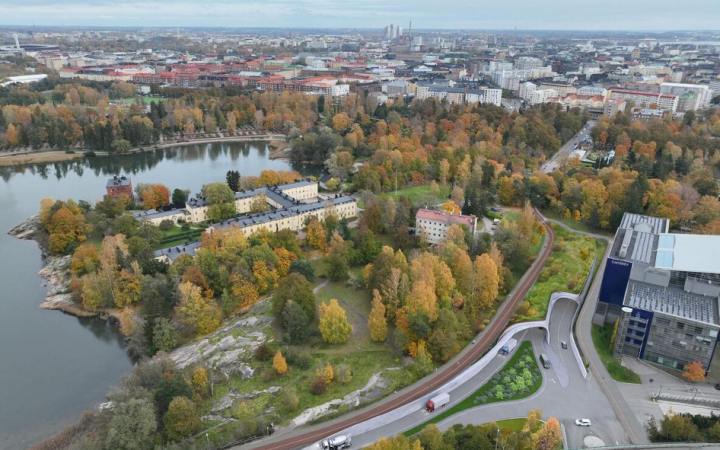 Havainnekuva satamatunnelin ja Länsibaanan sijoittumisesta Lapinlahden puistoon 2024.