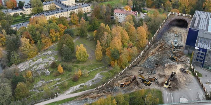 Kuvassa havainnetilanne Lapinlahden puiston laajasta työmaasta.