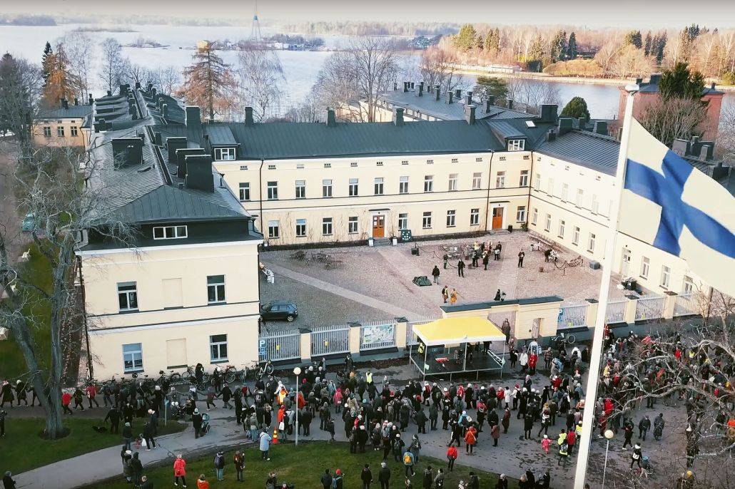 Kuvassa Lapinlahden rakennuksen ilmakuva
