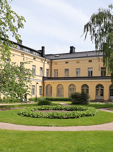 lapinlahden Lähde puutarhapiha