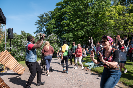 Faso Kan afrikalaiset banddi Helsinki-päivä 11-6-2023- Kuva: Jennifer-Ramirez