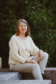 Raili Bäkström ratkaisukeskeinen lyhytterapia kuva